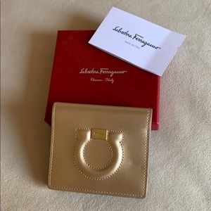Authentic Salvatore Ferragamo cards holder